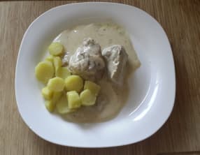 Filet mignon au fromage ail et fines herbes