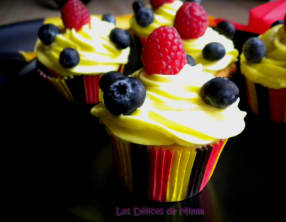 Cupcakes Limoncello, framboises et myrtilles aux couleurs de la Belgique