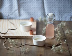 Panna cotta à la vanille fraiche et sirop de rhubarbe