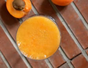 Cocktail Bellini à l'abricot