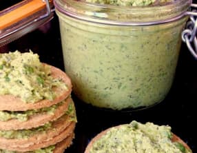 Tartinade de petit pois à la menthe