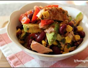 Salade façon mexicaine au thon et à l'avocat