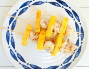 Brochettes de joues de lotte au safran et ananas