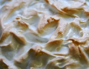 Compote de pommes et de coings, meringuée