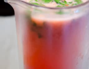 Limonade à la fraise et au basilic