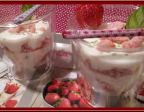 Verrines de Fromage blanc aux fraises