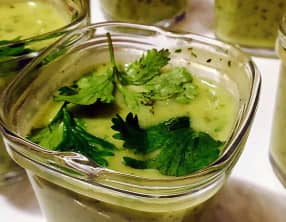 Soupe glacée à la courgette et au kiri