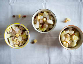 Petite salade d’hiver endives, pommes, Comté, fruits secs