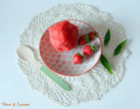 Sorbet fraise-verveine au sirop de coco