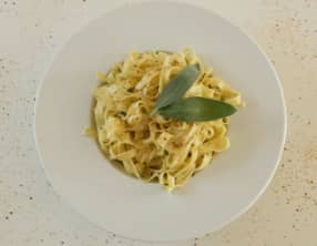 Tagliatelles au beurre de sauge