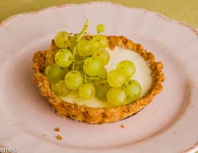 Tarte à la panna cotta et aux raisins frais