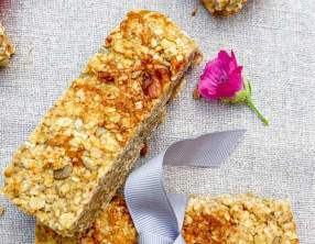 Barre de céréales avoine, coco et abricot