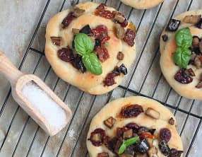 Petites pains aubergines et tomates confites