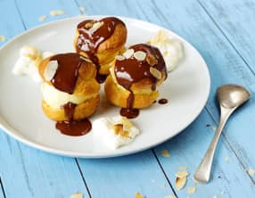 Profiteroles glacées à la vanille