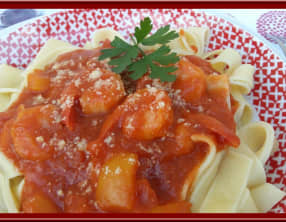 Crevettes à la sauce tomate