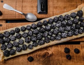 Tarte rectangulaire aux mûres