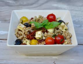 Salade de pâtes méditerranéenne