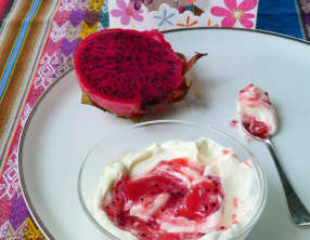 Confiture toute rose ananas, banane, pitaya et vanille