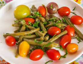 Salade de haricots verts aux tomates cerises