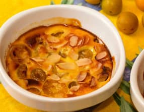 Gratin de mirabelles aux amandes