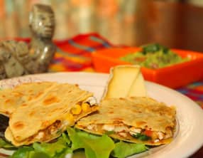 Quesadillas poulet-fromage et Guacamole