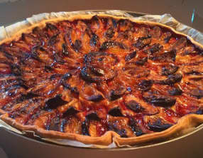 Tarte aux quetsches et massepains à l'alsacienne