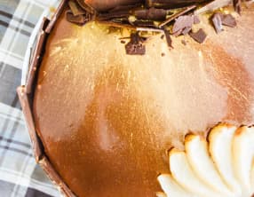 Entremet poires, caramel et vanille