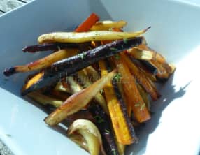 Légumes d'automne rôtis et légèrement caramélisés au four