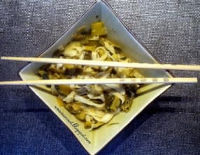 Wok de chou kale au curry vert thaï