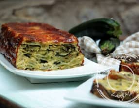 Cake de ravioles aux courgettes