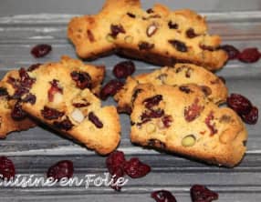Biscottis à la farine de maïs, cranberries et fruits secs