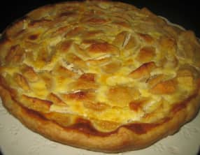Tarte aux pommes normande