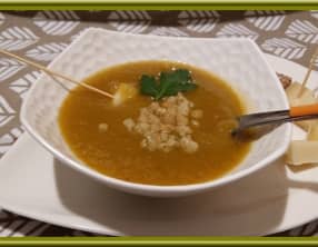 Velouté de Potiron, Poivron vert et Tomates