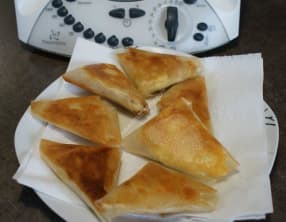 Brick au thon, oeufs, pommes de terre, gruyère