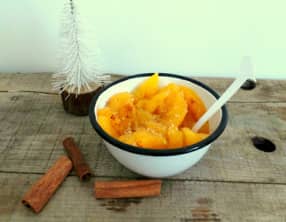 Salade d'oranges à la cannelle et au sucre pétillant