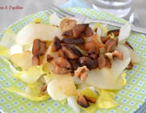 Salade d’endives aux poires, châtaignes et noix
