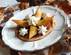 Tortas de aceite Inés Rosales aux poires rôties et crème de marrons de l'Ardèche