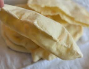 Pain pita, pain plat du Moyen-Orient