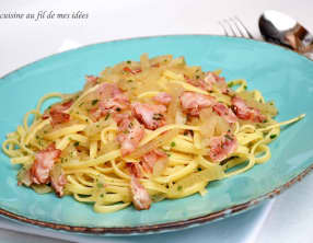 Linguine aux oignons fondants et au lard fumé