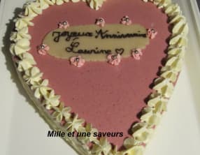 Coeur à la mousse vanillée et boisée