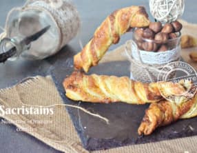 Sacristain feuilleté aux noisettes et oranges confites