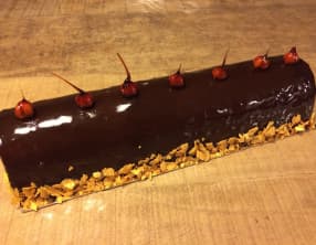 Bûche chocolat Dulcey, praliné