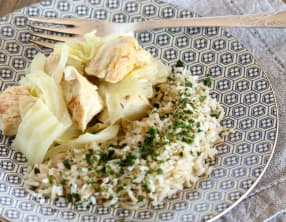 Blanc de poulet au chou vert et cumin
