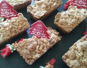 Financiers aux noisettes finition crumble