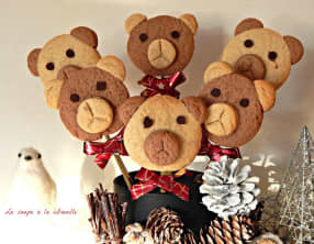 Oursons de Noël en sucettes