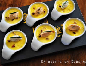 Crèmes brûlées vanillées aux tomates séchées et tartinables de la mer