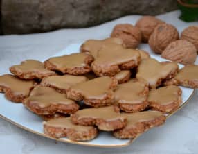 Biscuits Suisses aux noix et café