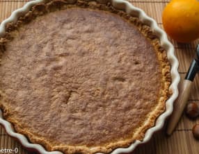 Tarte aux noisettes et zestes d'orange