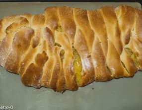Brioche fourrée aux pommes