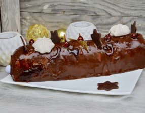 Bûche chocolat noisettes